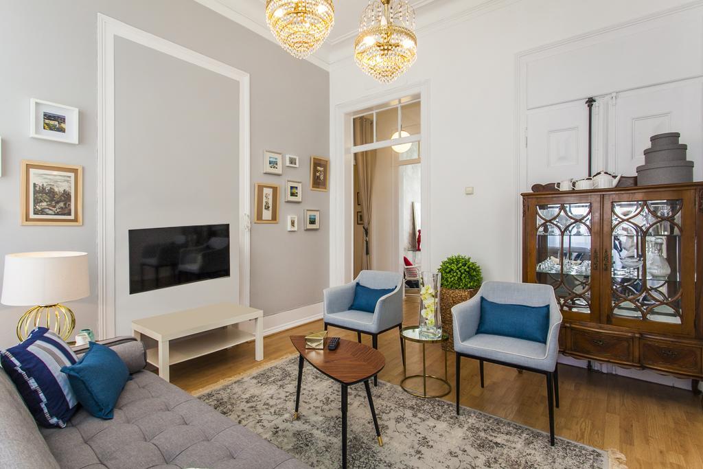 Lisbon Guests Apartments الغرفة الصورة